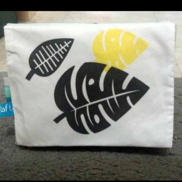 Taf Toys Koala Infant Tummy-time High Contrast Soft Crinkle Activity Book with H - Picture 10 of 10